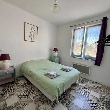 Maison Centre-ville, Animaux Admis - 4 Pers. - Fr-1-541-202 Holiday home La Roche-Posay