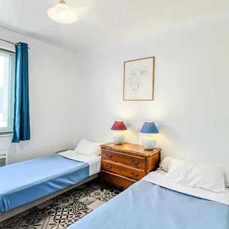 Maison Centre-ville, Animaux Admis - 4 Pers. - Fr-1-541-202 Holiday home *